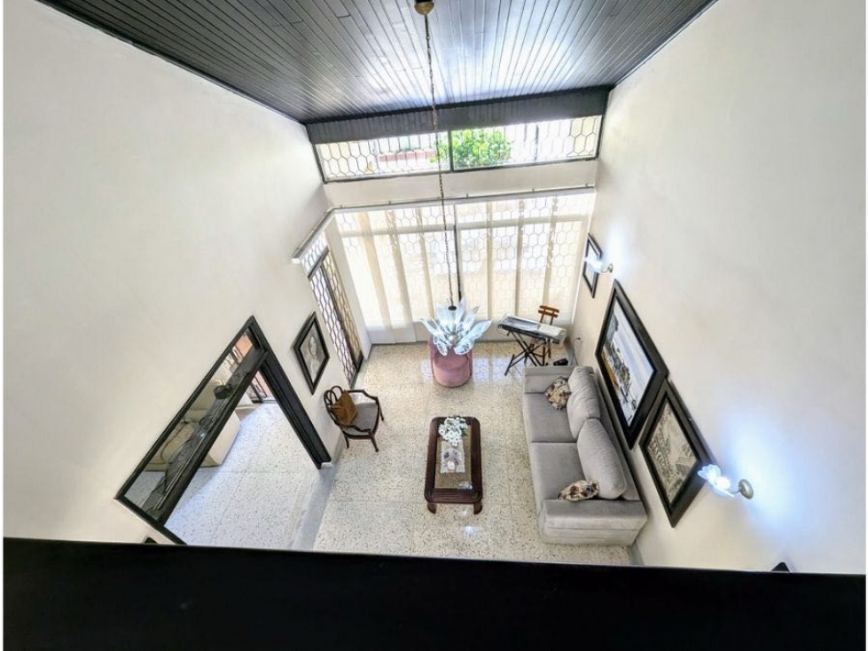 Se vende casi independiente en Villa Santos — foto 5