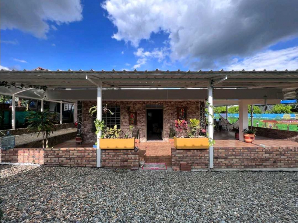 Se vende casa campestre via Armenia a Tebaida, Quindío. — foto 2