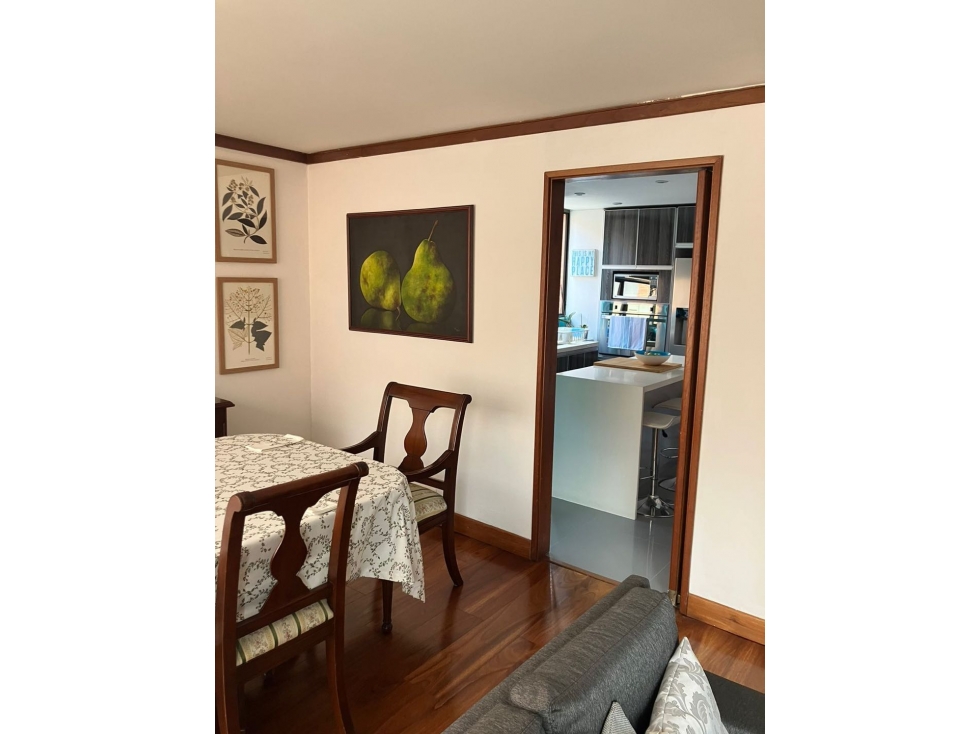 Se vende chico hermoso apto 114m2. 3 hab, 2 parqueaderos, 3 depositos — foto 6
