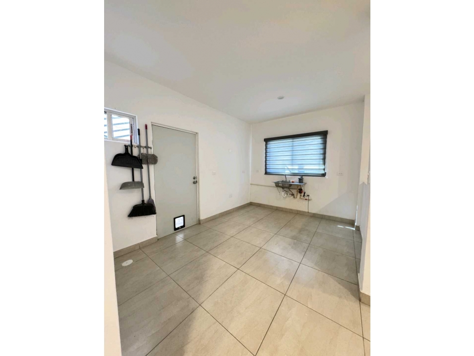 Se vende departamento en col. Brisas del Pacífico, Cabo San Lucas - 2