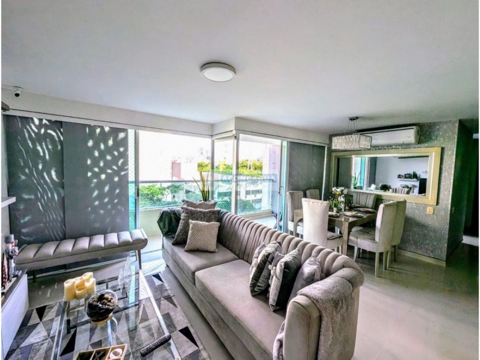 Se vende departamento en Villa Carolina