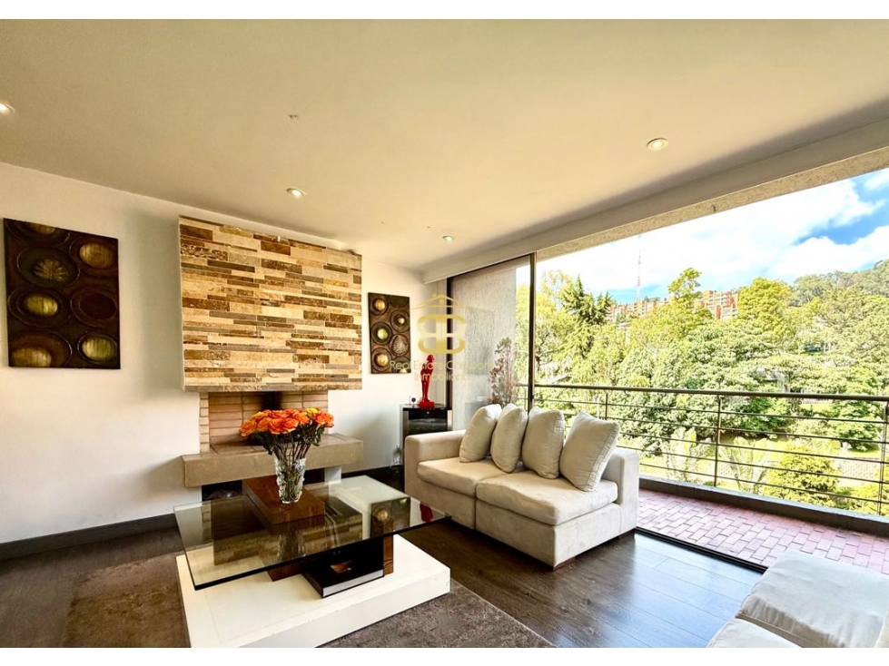 Se vende Penthouse duplex en Colina Campestre