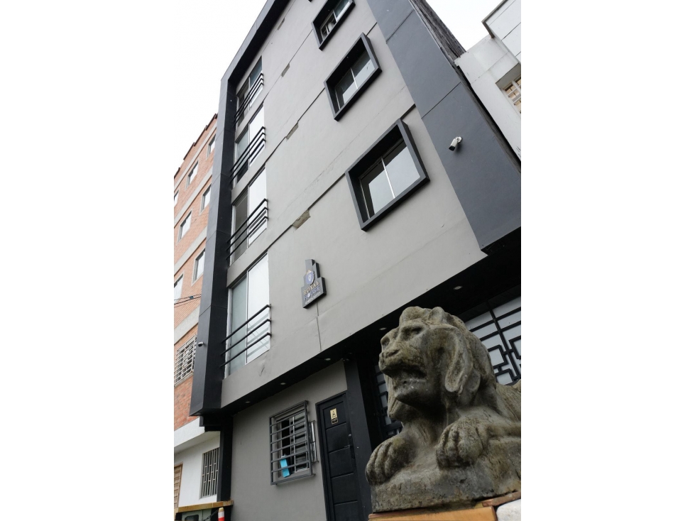 SE VENDE EDICIO EN LA FLORA. NORTE DE CALI 465. - 1