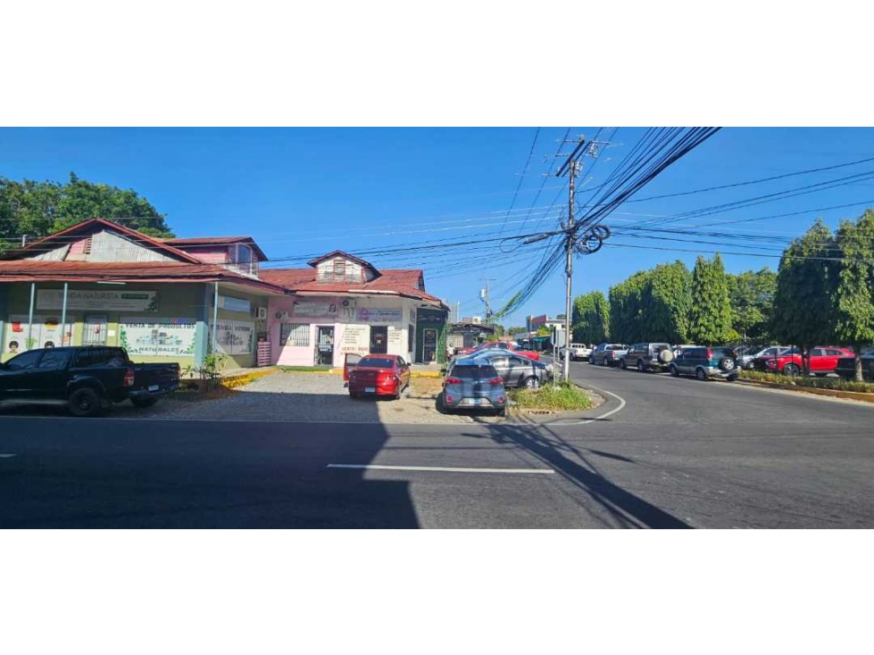 SE VENDE EDIFICACIÓN CON LOCAL COMERCIAL - 3