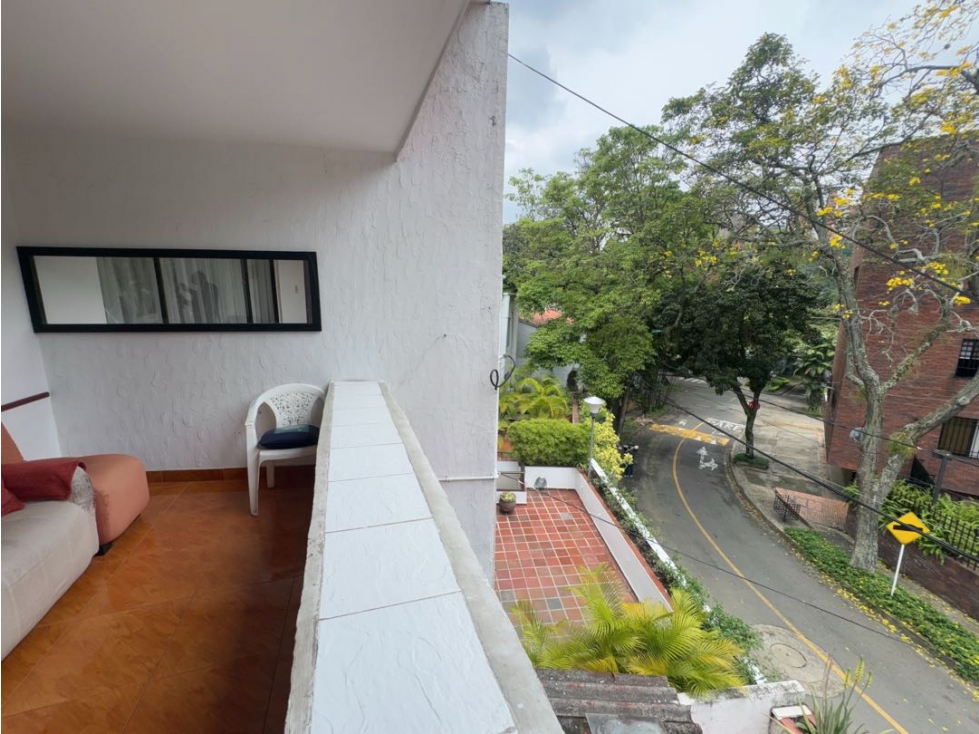 SE VENDE EDIFICIO DE 4 PISOS SANTA RITA OESTE CALI — foto 3