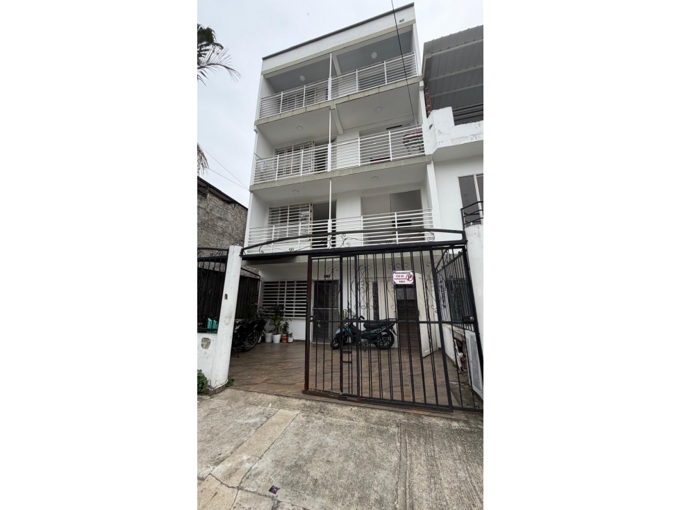 SE VENDE VIVIENDA MULTIFAMILIAR CIUDAD 2000, OPORTUNIDAD DE INVERSIÓN - 1