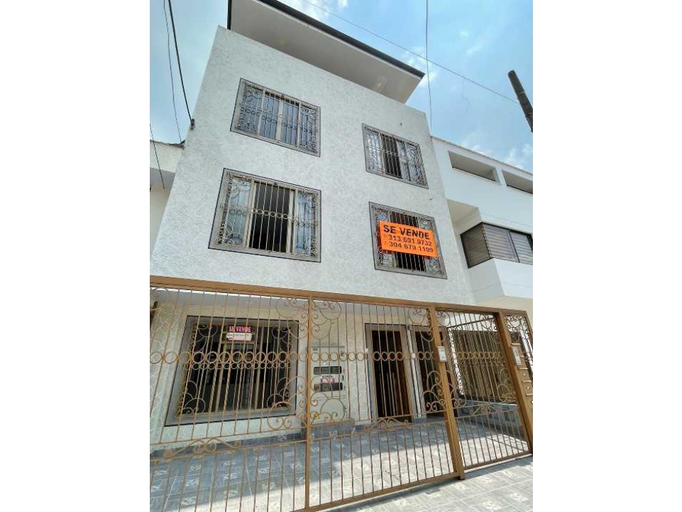 Se vende edificio multifamiliar en Las Flores - 1