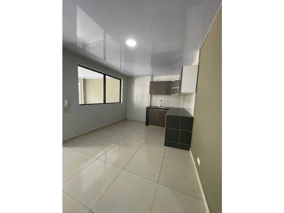 Se vende edificio multifamiliar en Las Flores - 3