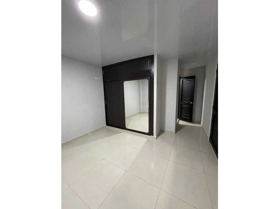 Se vende edificio multifamiliar en Las Flores - 5