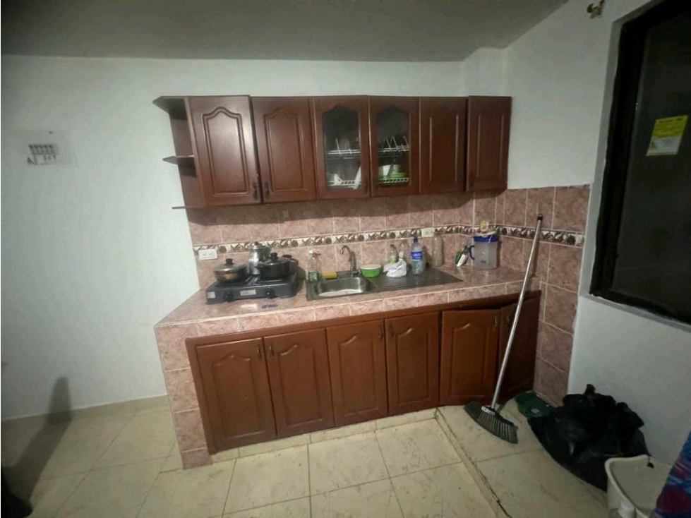 SE VENDE EDIFICIO SECTOR CENTRO — foto 2