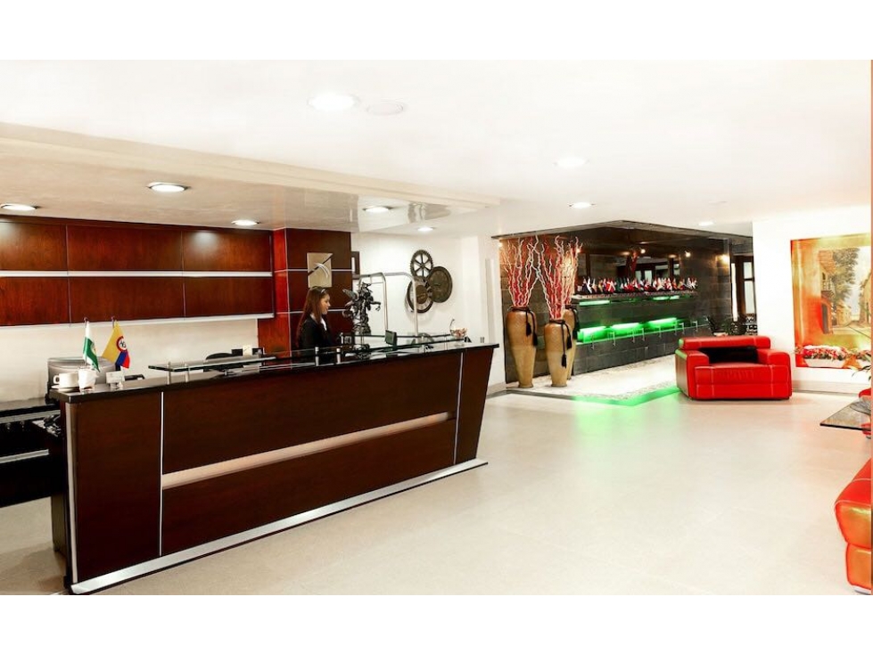 SE VENDE HOTEL OPORTUNIDAD ÚNICA. POBLADO CALE LA 10
