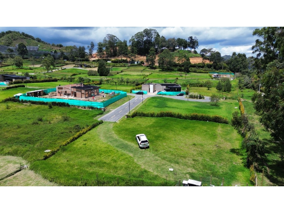 SE VENDE EL LOTE CAMPESTRE LA CEJA, ANTIOQUÍA, CONDOMINIO CATALUÑA, - 4