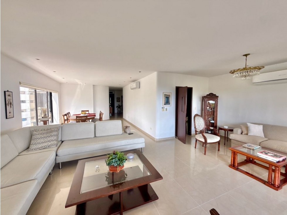 SE VENDE EN BOCAGRANDE APTO FRENTE A LA IGLESIA — foto 3