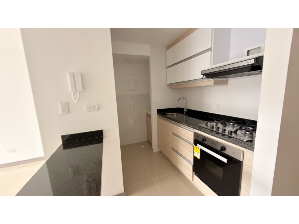 SE VENDE ESPECTACULAR APARTAMANTO HACIENDA EL CORTIJO ELITE