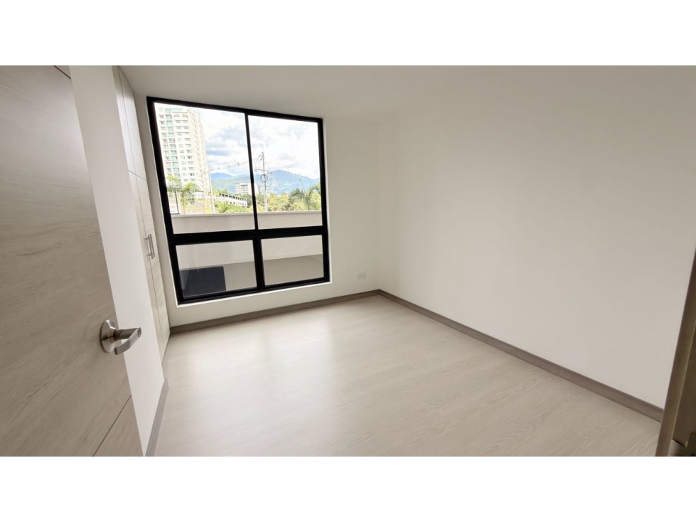 SE VENDE ESPECTACULAR APARTAMANTO HACIENDA EL CORTIJO ELITE — foto 2