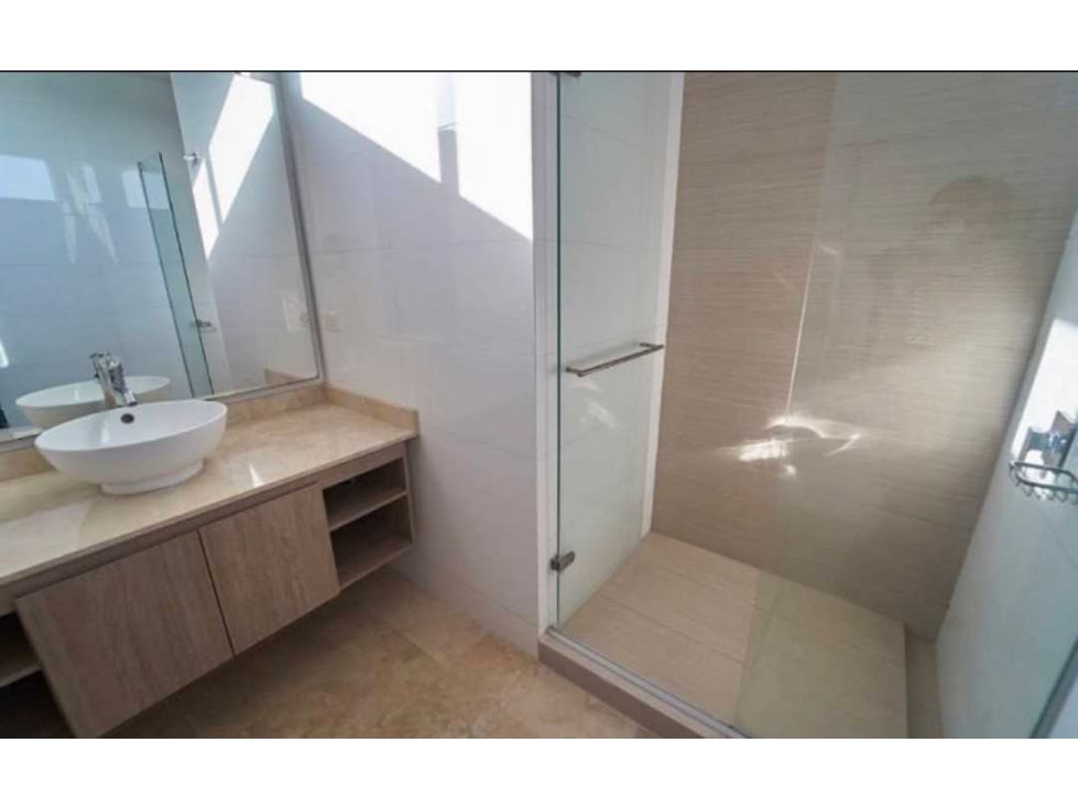 SE VENDE ESPECTACULAR APARTAMENTO EN ALTO PRADO — foto 4