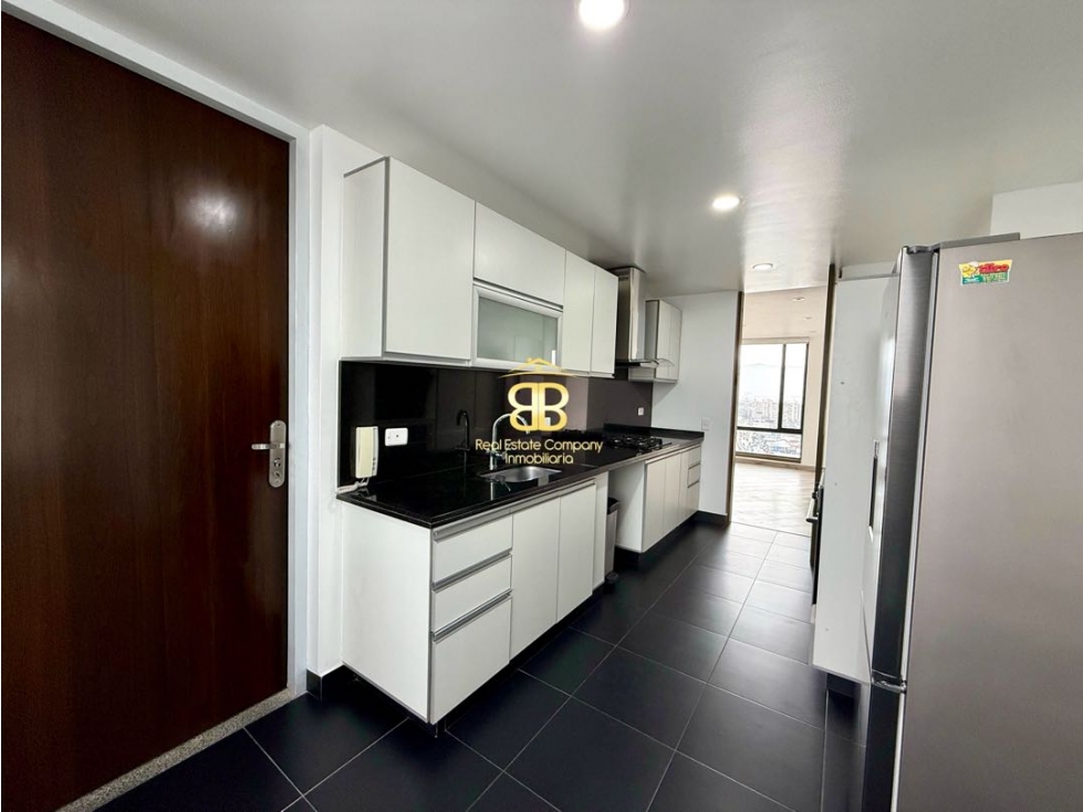 Se vende espectacular apartamento en Reserva de los Lagos — foto 4