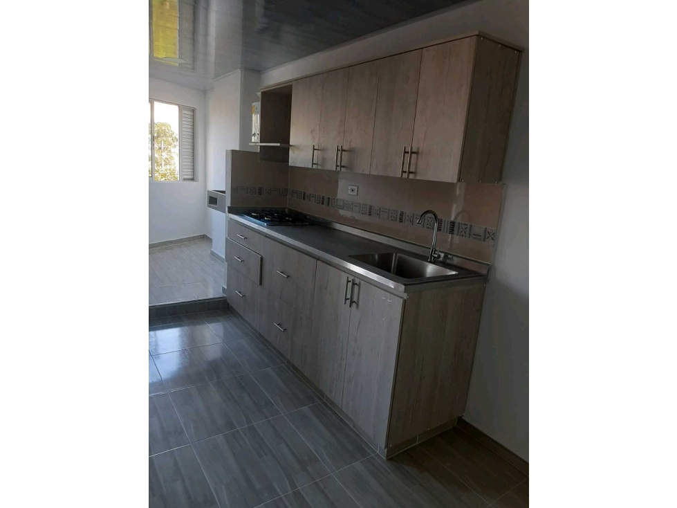SE VENDE ESPECTACULAR APARTAMENTO EN SANTA ANA BELLO — foto 3