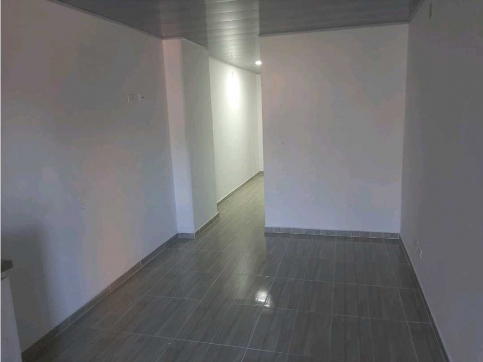 SE VENDE ESPECTACULAR APARTAMENTO EN SANTA ANA BELLO — foto 4