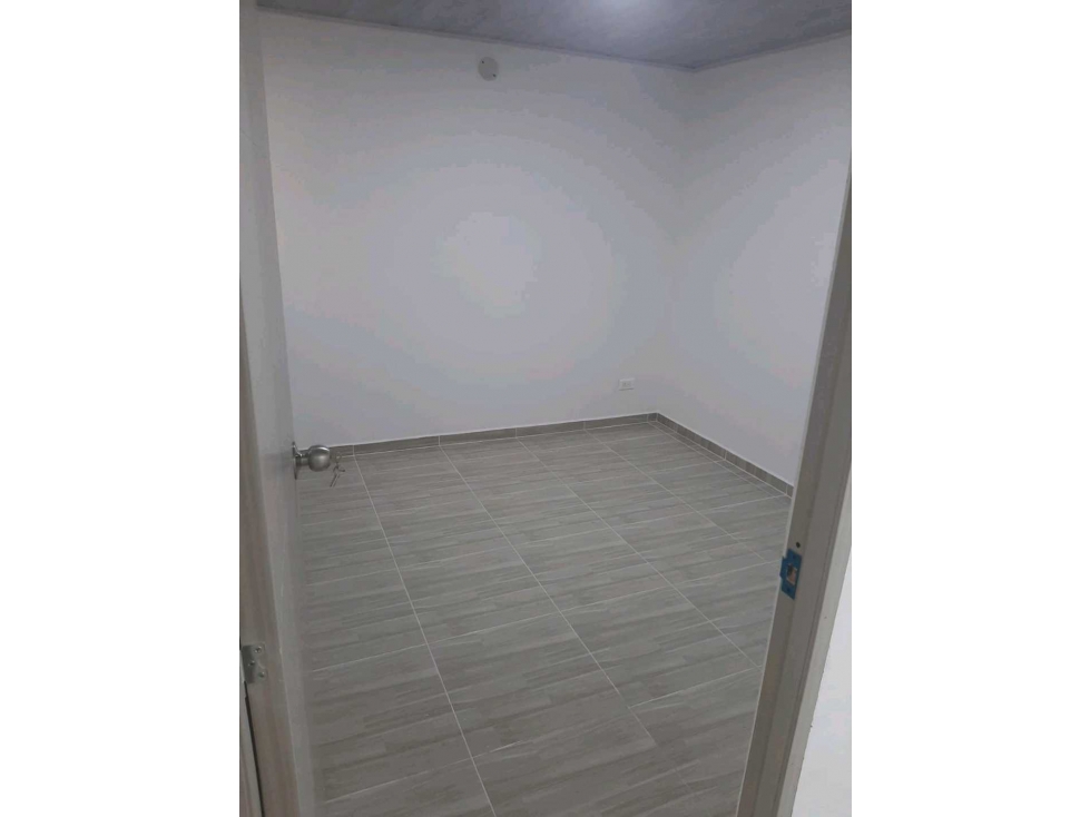 SE VENDE ESPECTACULAR APARTAMENTO EN SANTA ANA BELLO — foto 5