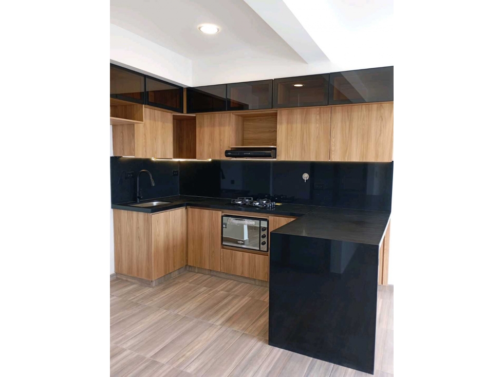 SE VENDE ESPECTACULAR APARTAMENTO EN BELLO ATLANTICA CIUDAD FABRICATO