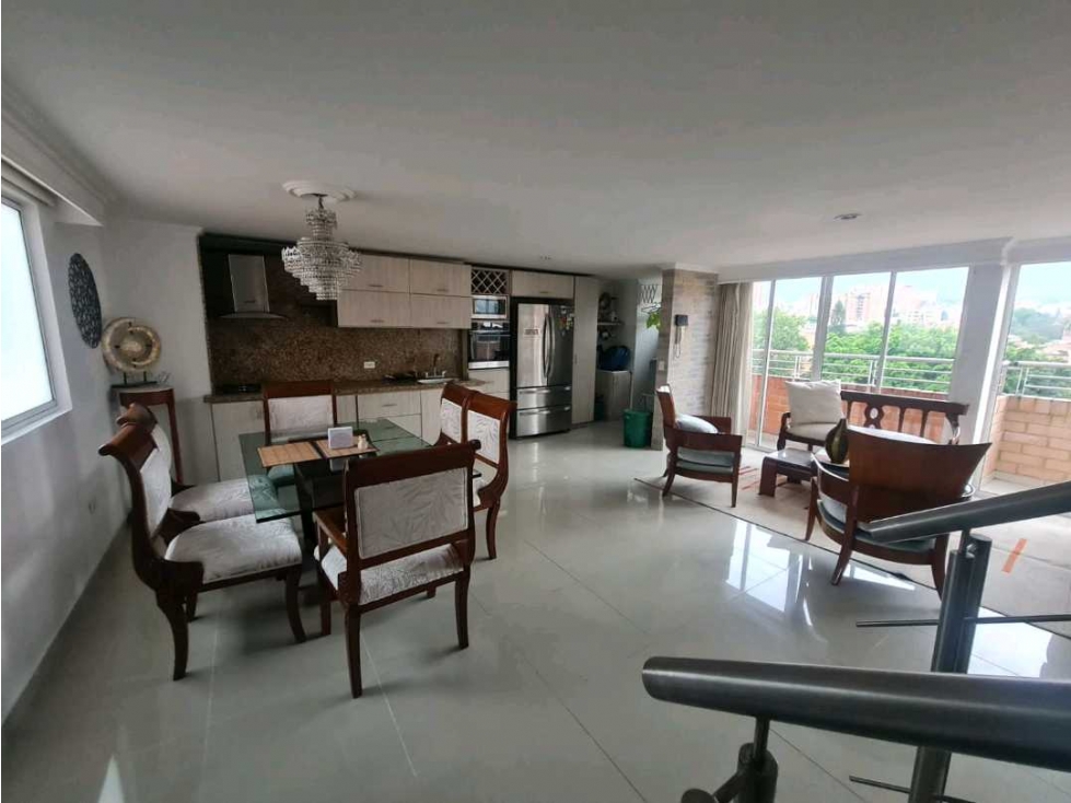 Se Vende Apartamento en el barrio la Floresta, Medellin — foto 2