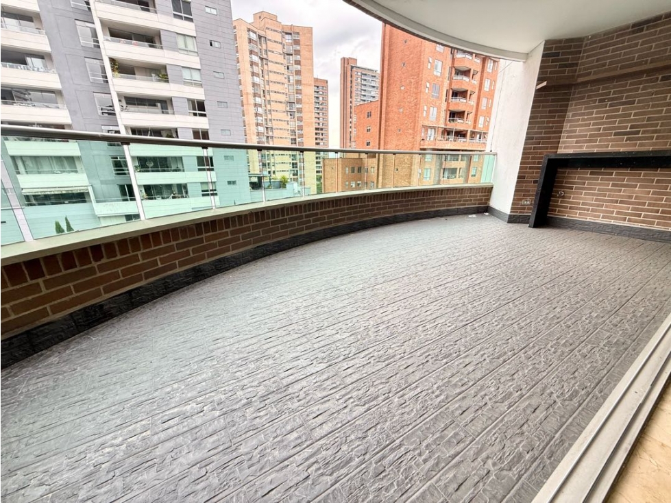 SE VENDE ESPECTACULAR APARTAMENTO EN CASTROPOL POBLADO
