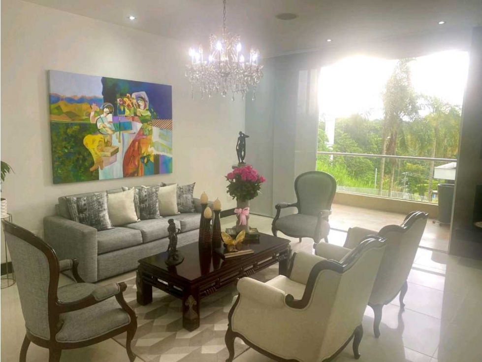 Se vende Apartamento Pinares Pereira
