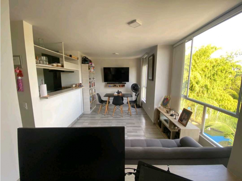 Se vende espectacular apartamento en Condina Pereira — foto 2