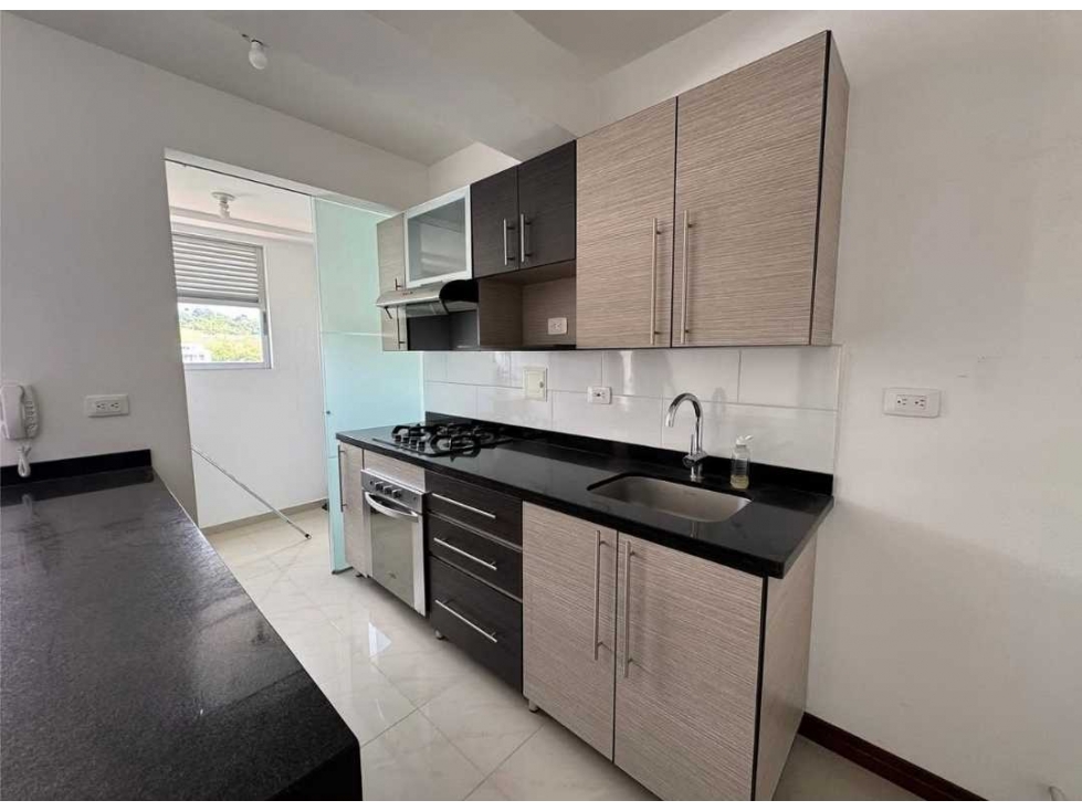En venta espectacular apartamento en Pinares — foto 2