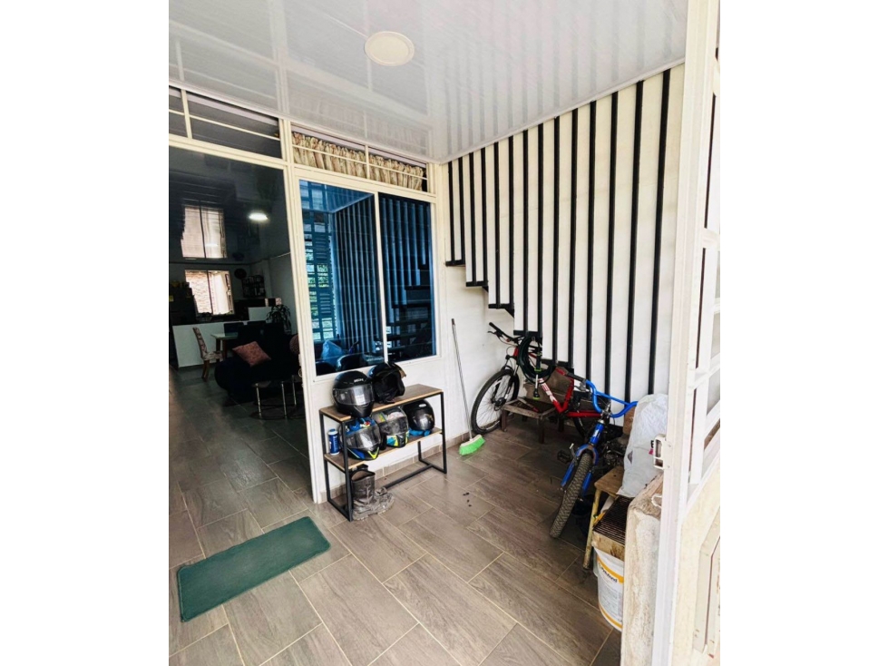 SE VENDE ESPECTACULAR CASA BARRIO CAÑAGUATE 2, YOPAL CASANARE. — foto 3