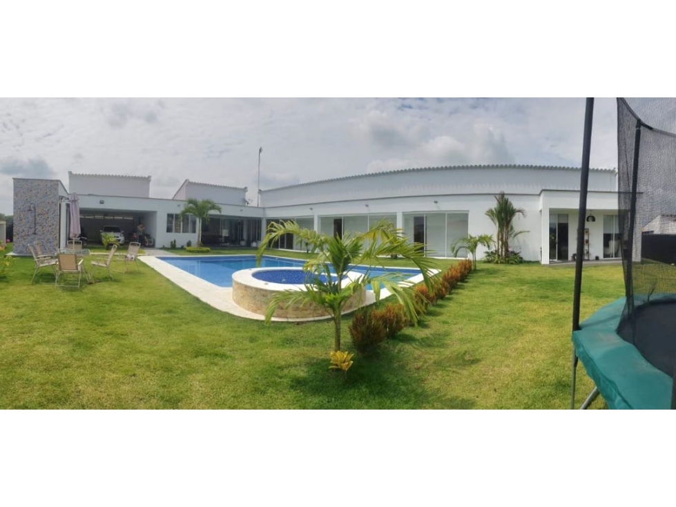 Se vende espectacular casa campestre en condominio Rozo Valle Colombia