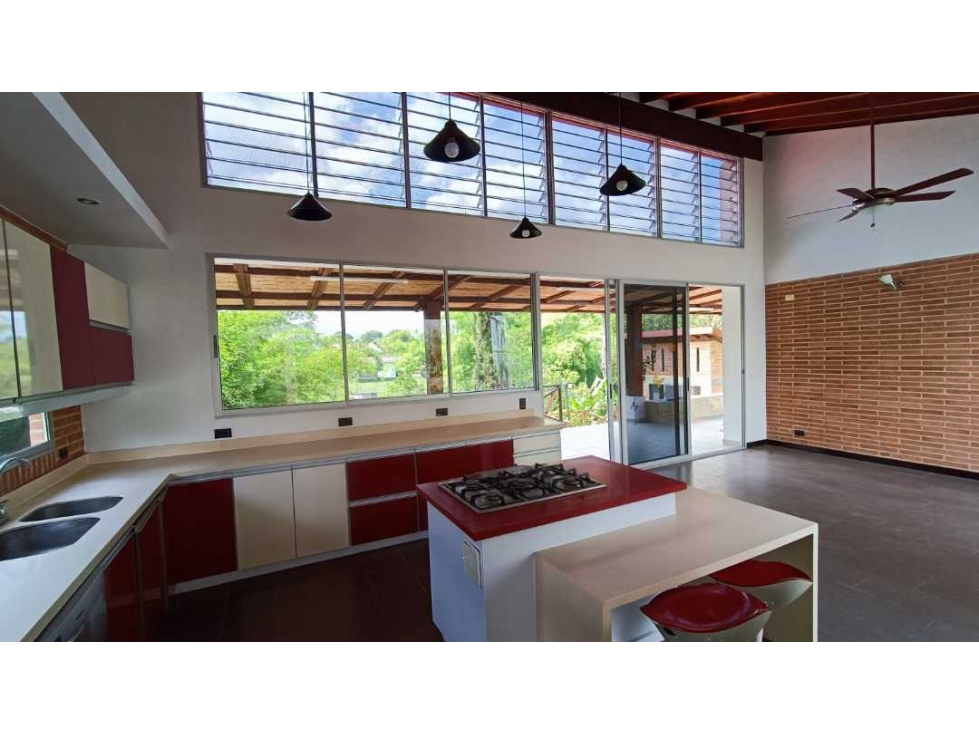 Se vende casa campestre vía al aeropuerto, Armenia Quindio - 6