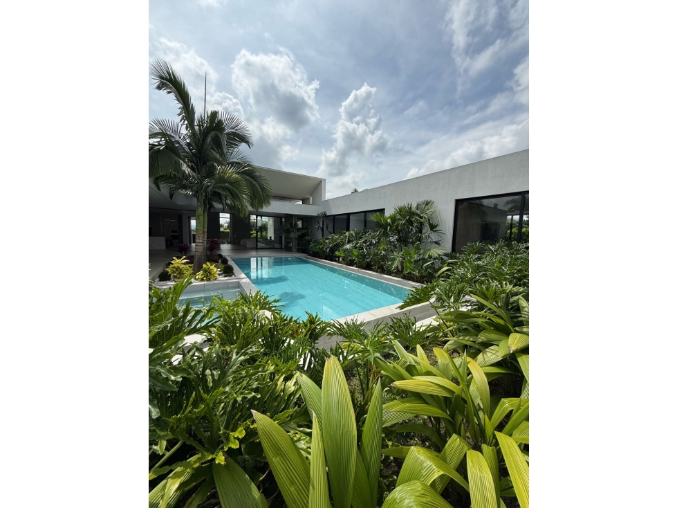 SE VENDE ESPECTACULAR CASA CAMPESTRE EN CERRITOS