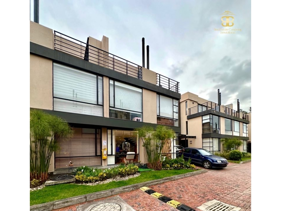 SE VENDE SE ARIENDA ESPECTACULAR CASA EN CHIA RIO FRIO — foto 2