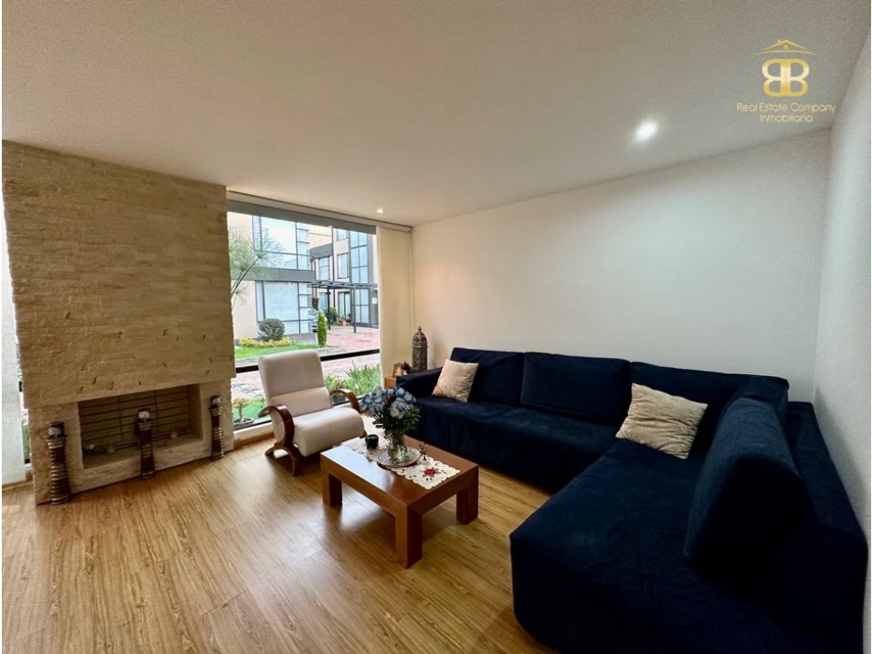SE VENDE SE ARIENDA ESPECTACULAR CASA EN CHIA RIO FRIO — foto 4
