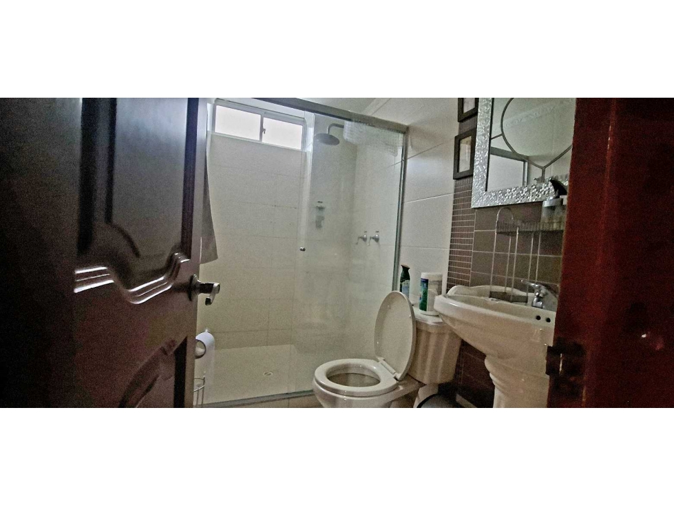 Se vende Espectacular casa en exclusivo condominio al Norte de Armenia — foto 6