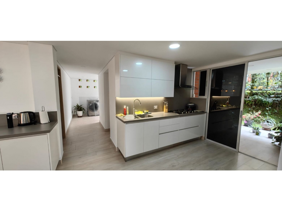 SE VENDE ESPECTACULAR CASA EN SABANETA SECTOR SAN REMO — foto 5
