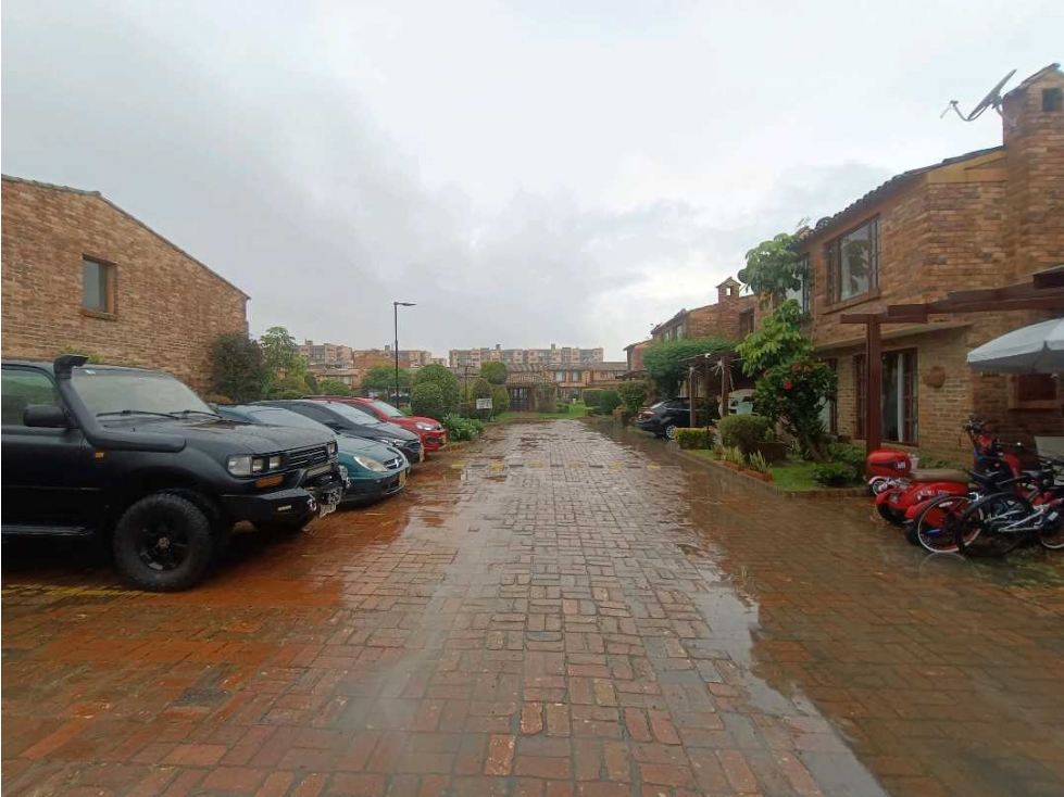 SE VENDE ESPECTACULAR CASA EN POBLADO DE LA CAMPIÑA, CHÍA (CUND) — foto 3