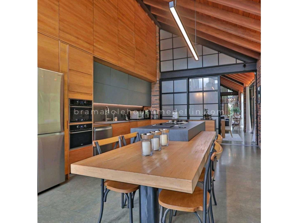 Se vende espectacular casa en envigado alto de las palma — foto 6