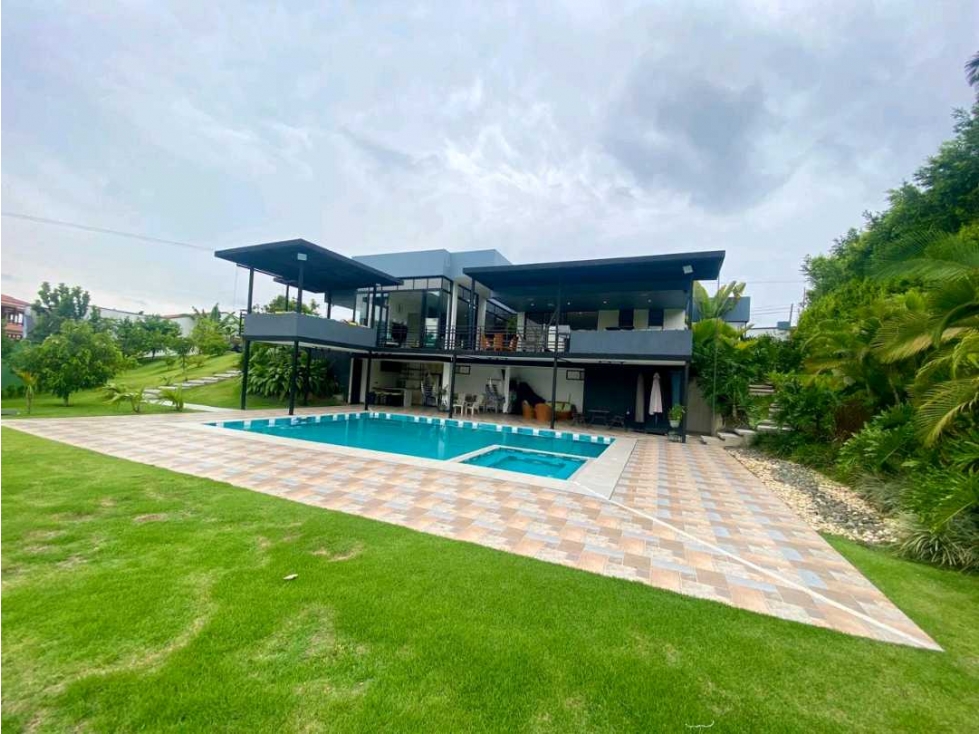 Se vende espectacular casa en Malabar Cerritos Pereira — foto 2