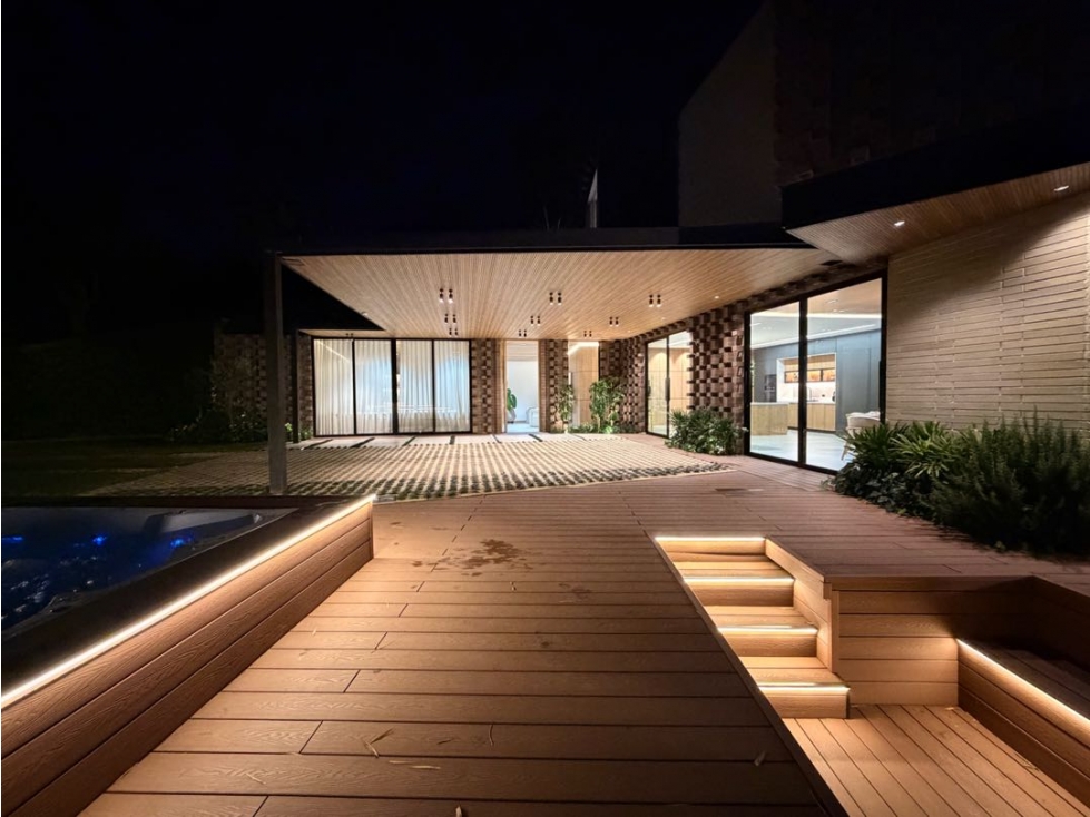 SE VENDE | Espectacular casa en El Carmen de Viboral — foto 3