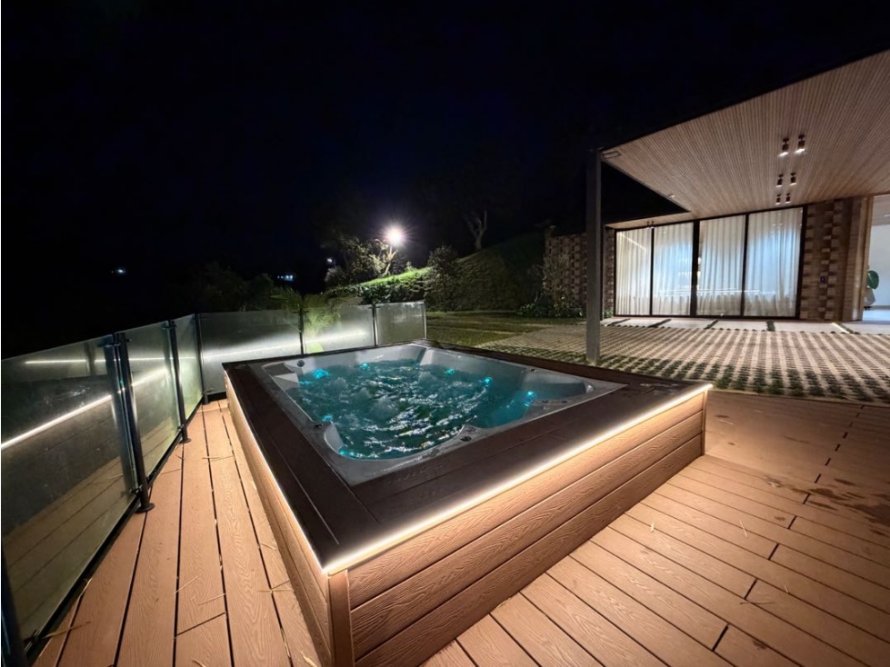SE VENDE | Espectacular casa en El Carmen de Viboral — foto 4