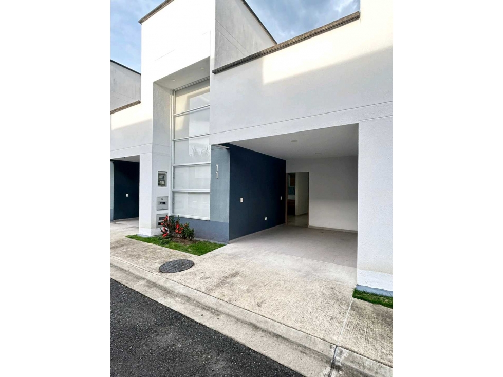 SE VENDE ESPECTACULAR CASA EN LA VARIANTE CONDINA, PEREIRA — foto 2