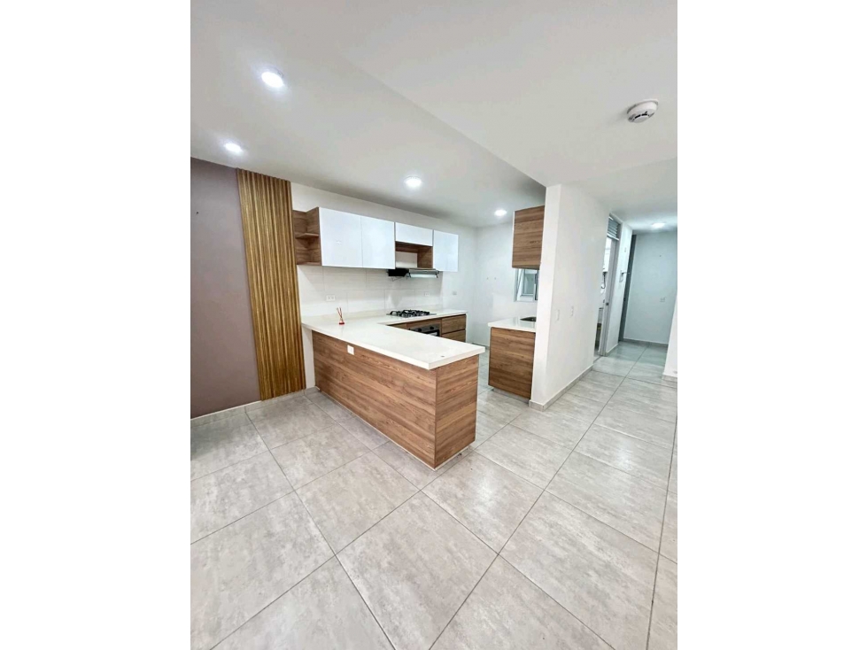SE VENDE ESPECTACULAR CASA EN LA VARIANTE CONDINA, PEREIRA — foto 4