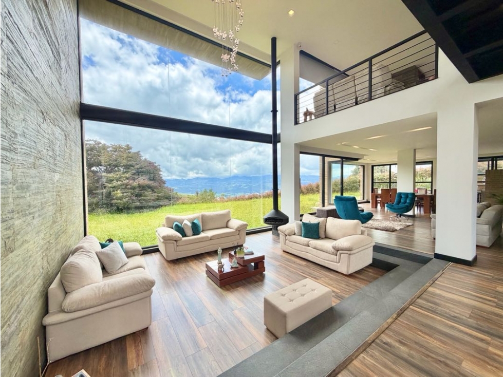 Se vende espectacular casa en Yerbabuena — foto 4