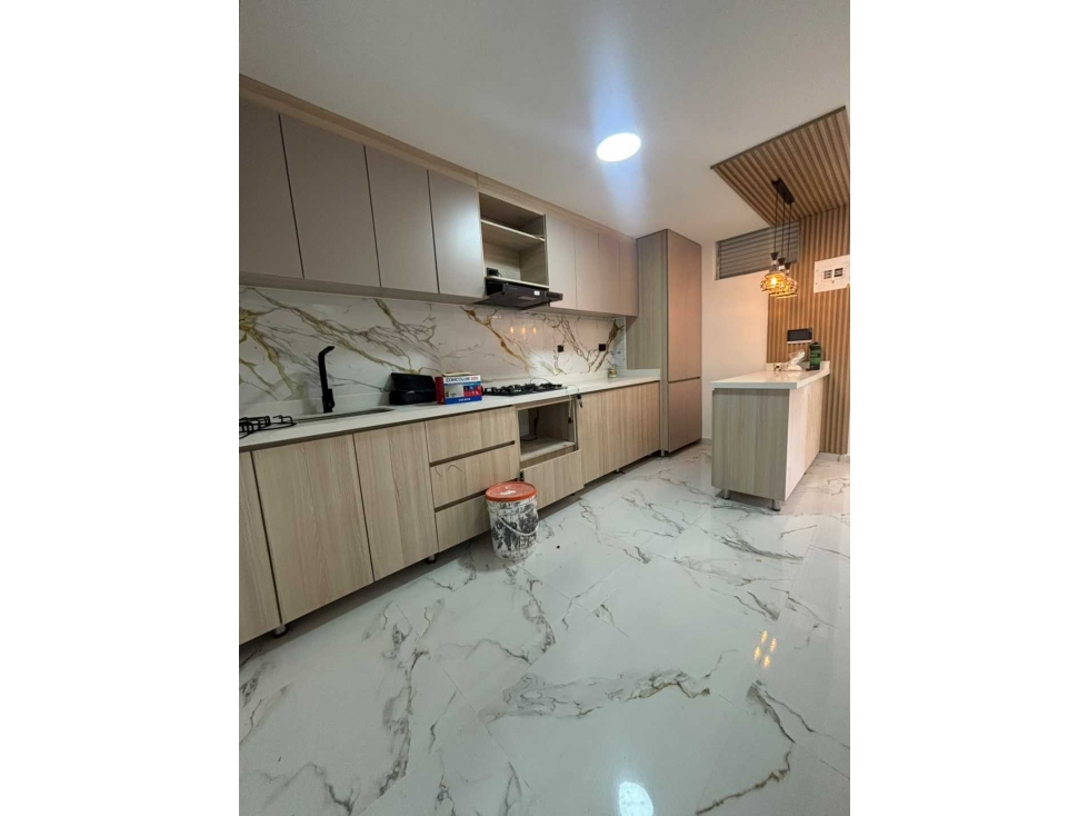 SE VENDE ESPECTACULAR CASA EN CABAÑAS BELLO SUPER BIEN UBICADO — foto 2