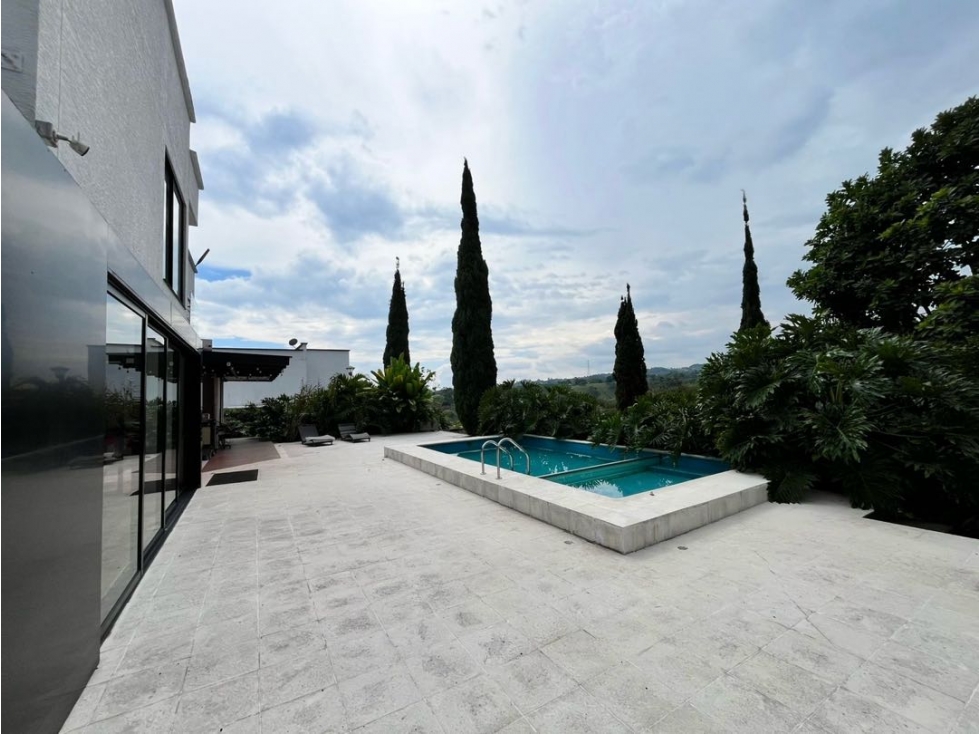 SE VENDE ESPECTACULAR CASA NORTE DE ARMENIA — foto 2