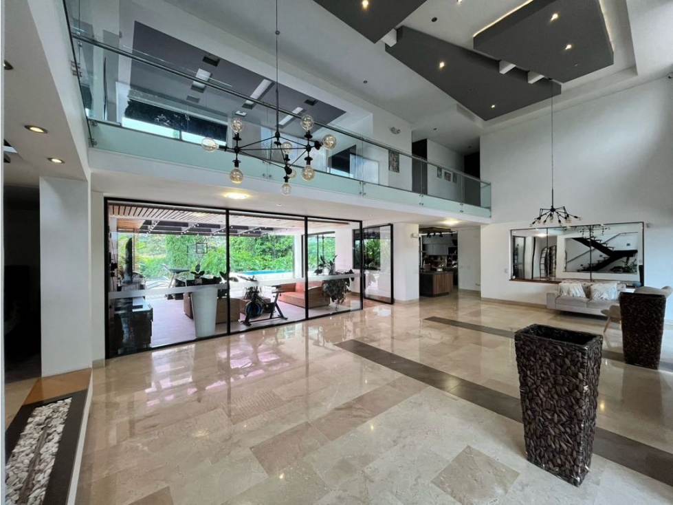 SE VENDE ESPECTACULAR CASA NORTE DE ARMENIA — foto 3