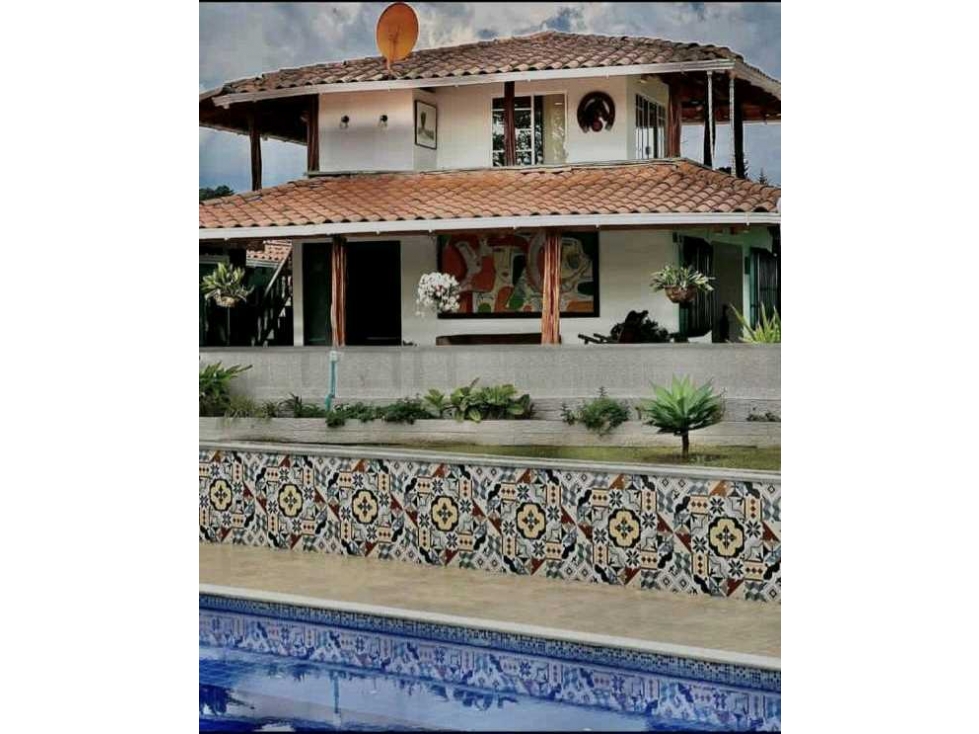 SE VENDE CASA CAMPESTRE (chalet) circasia Quindio. — foto 5
